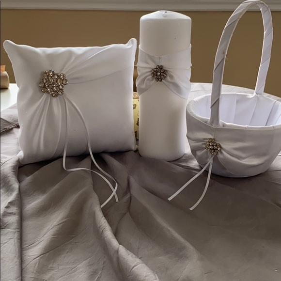 WHITE ‘Garbo’ 3 Piece Wedding Collection - Picture 2 of 10